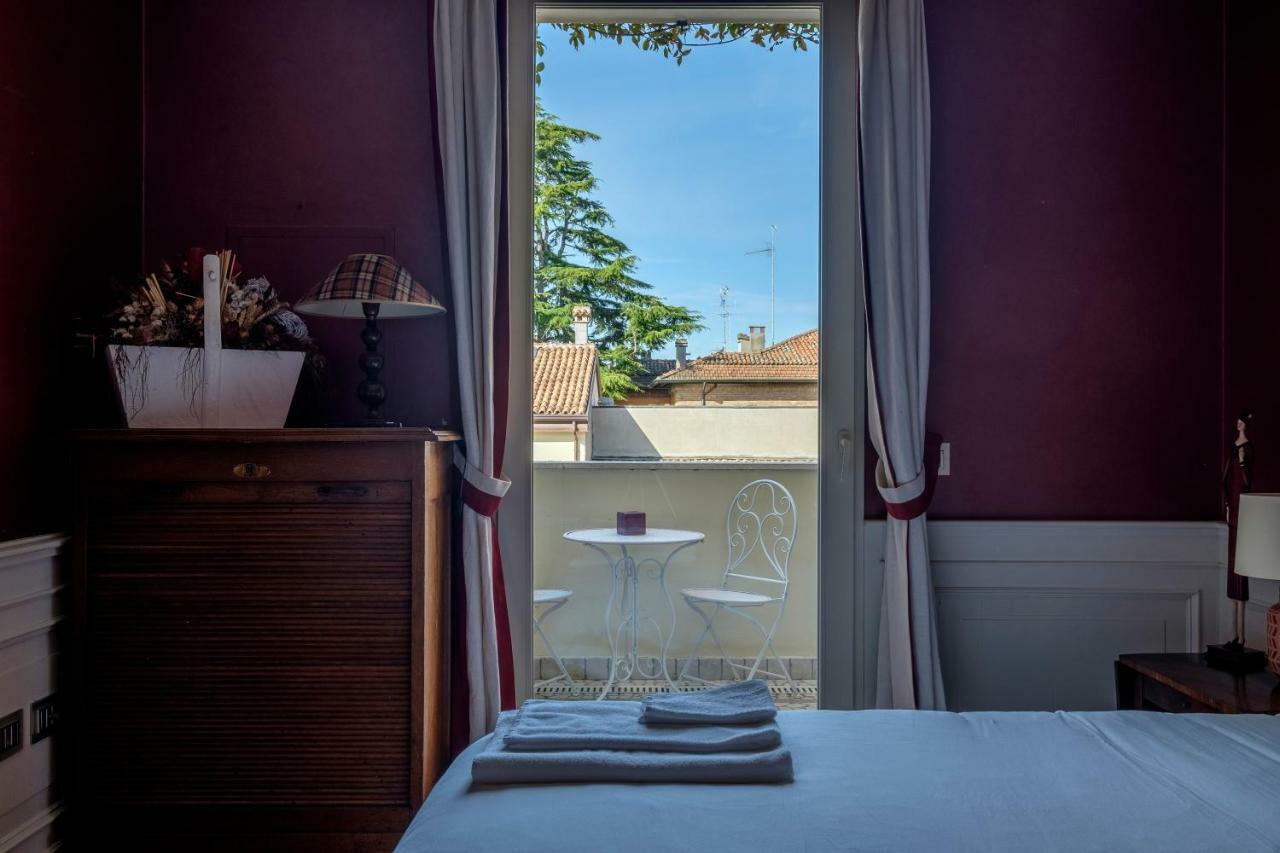 Penthouse In The City Centre Ravenna Eksteriør billede